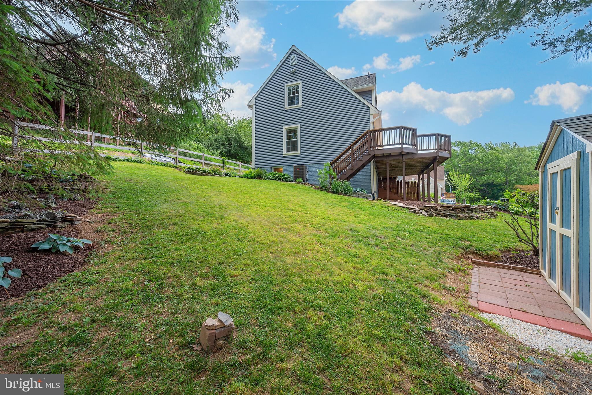 6596 East Lakeridge Road New Market, MD 21774 - Photo 67 of 131 Exterior Back