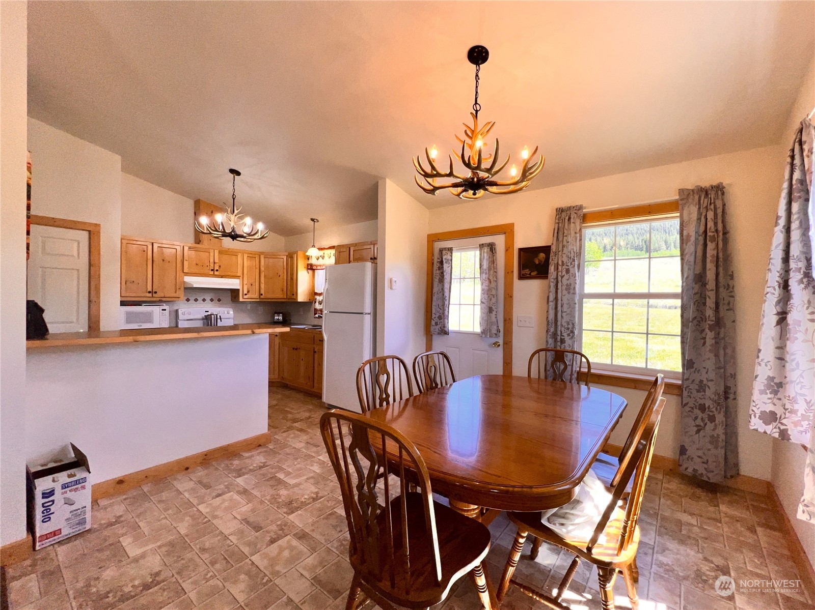 56 Highvalley Road East Tonasket, WA 98855 - Photo 5 of 39 Gallery Image 5
