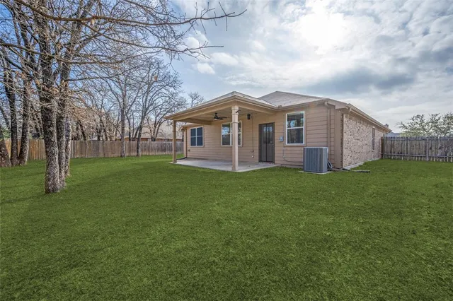 $325,000 | 2813 Joshua Street, Denton, TX 76209