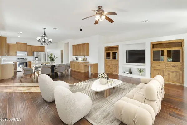 $735,000 | 1554 East Tulsa Street, Gilbert, AZ 85295