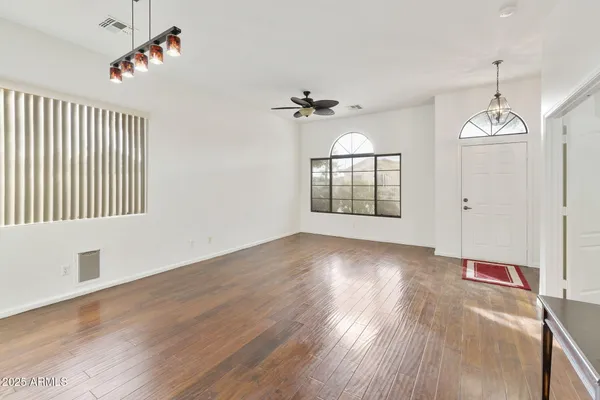 $735,000 | 1554 East Tulsa Street, Gilbert, AZ 85295