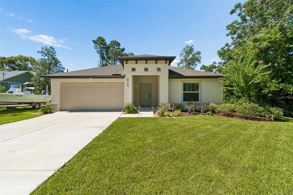 8948 Carrie Way Weeki Wachee, FL 34613 - Photo 3 of 52