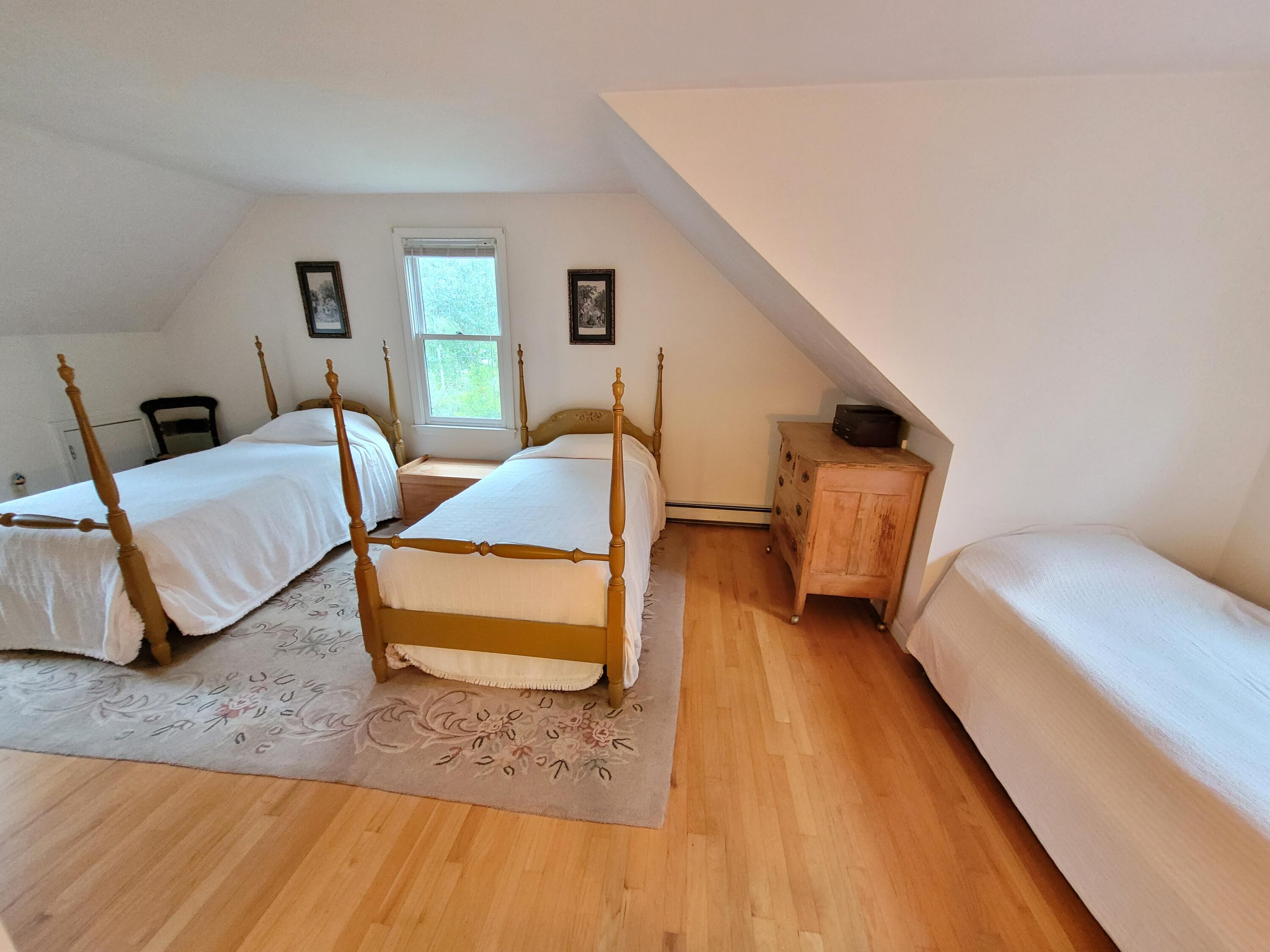 86 Robbins Circle Dennis, MA 02638 - Photo 30 of 77 20230923_135952