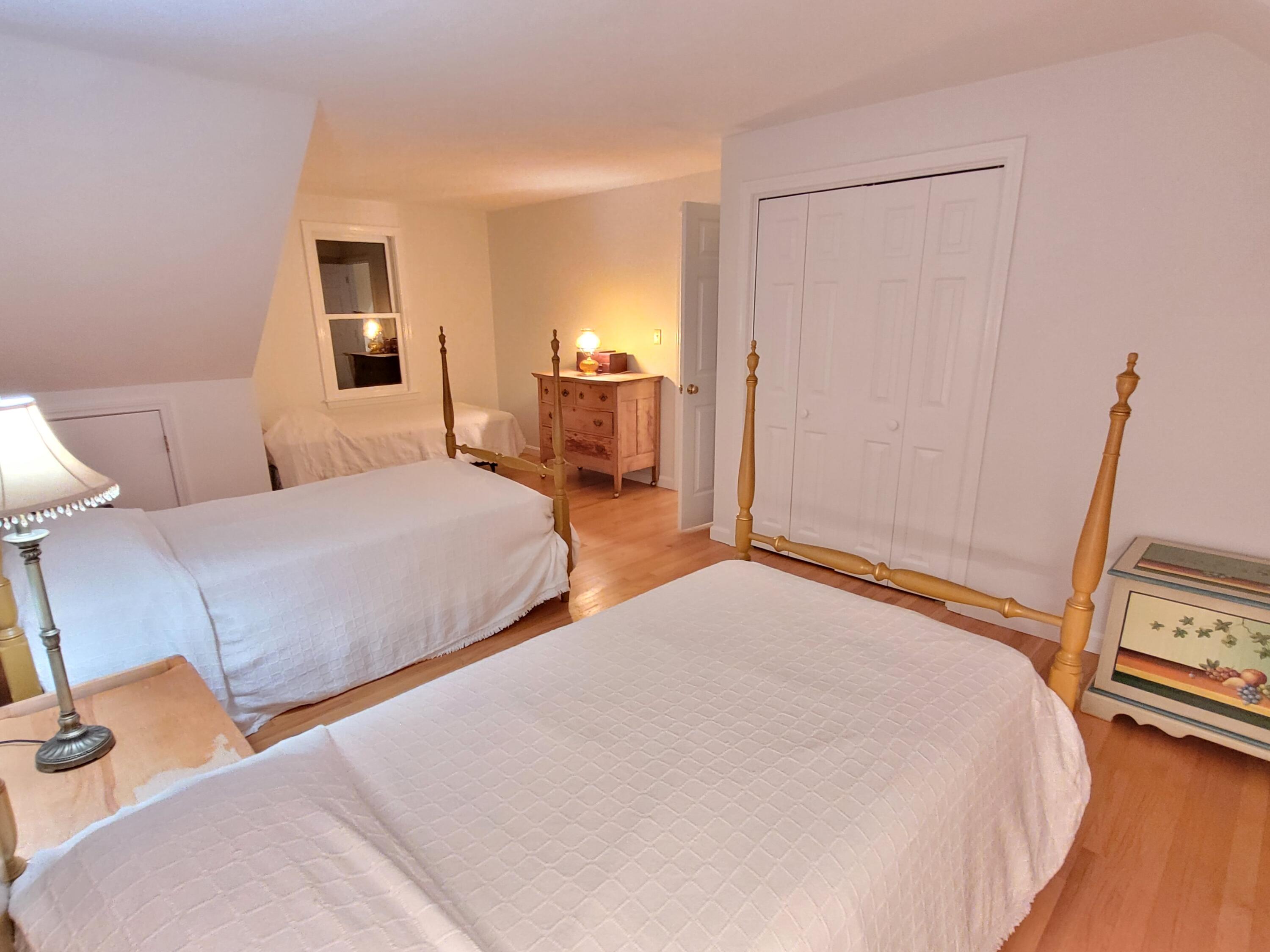 86 Robbins Circle Dennis, MA 02638 - Photo 34 of 77 20231017_194946