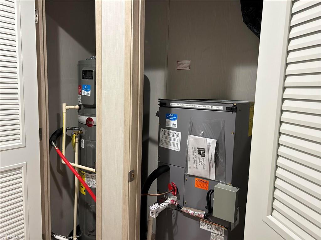 6008 Apple Wyrick Road Gibsonville, NC 27249 - Photo 9 of 35