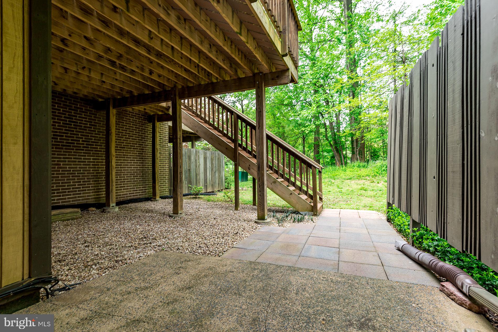 2184 Glencourse Lane Reston, VA 20191 - Photo 36 of 47 Gallery Image 36