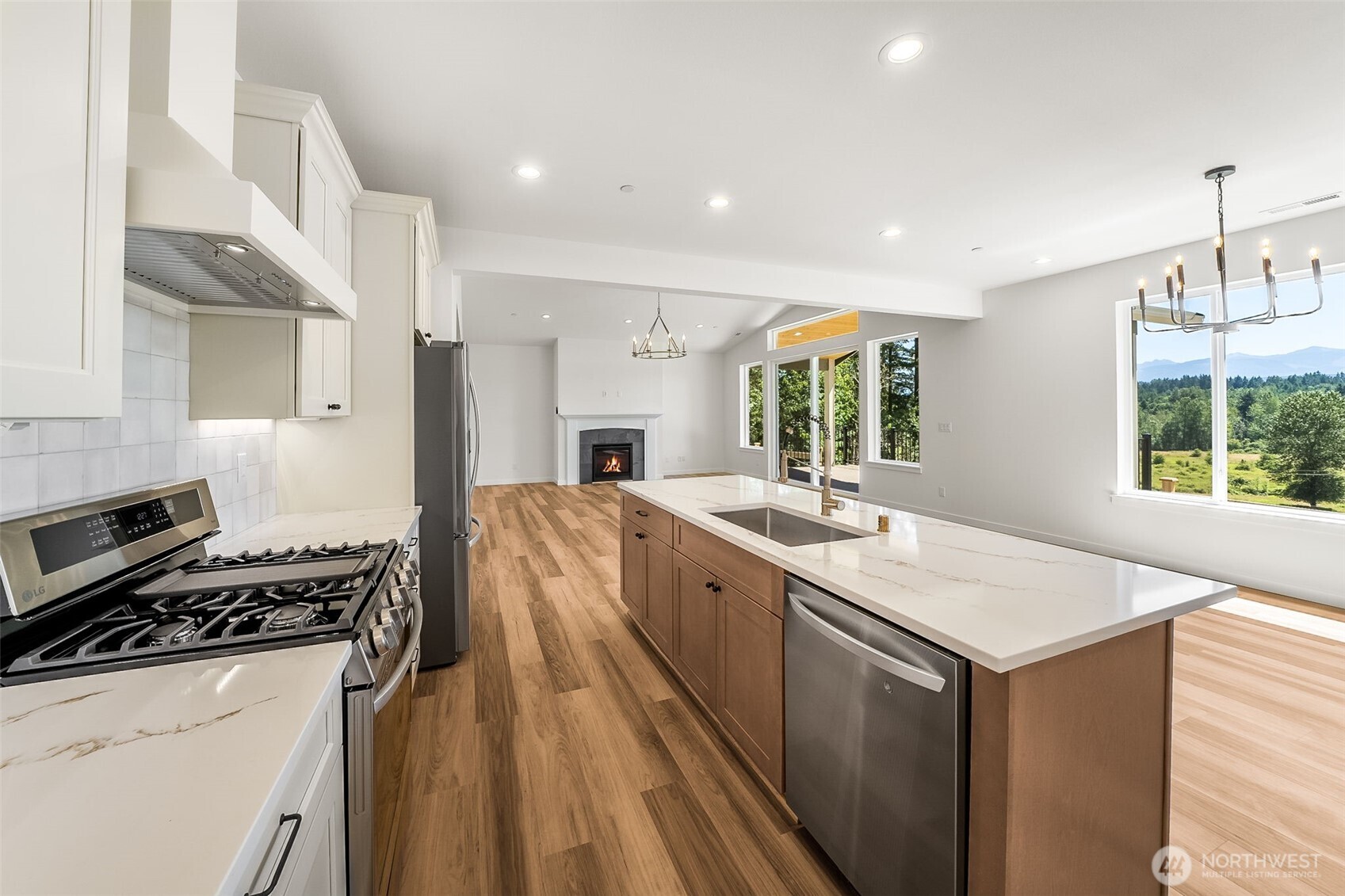 15906 Larson Loss Road Buckley, WA 98321 - Photo 14 of 37