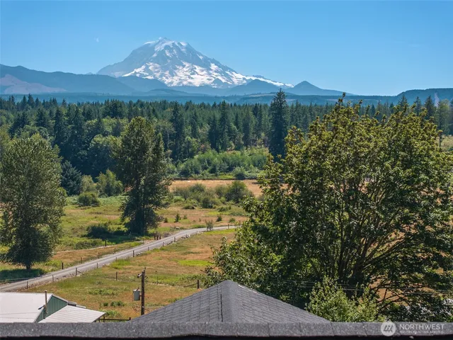 $1,249,000 | 15906 Larson Loss Road, Buckley, WA 98321