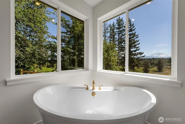 $1,249,000 | 15906 Larson Loss Road, Buckley, WA 98321