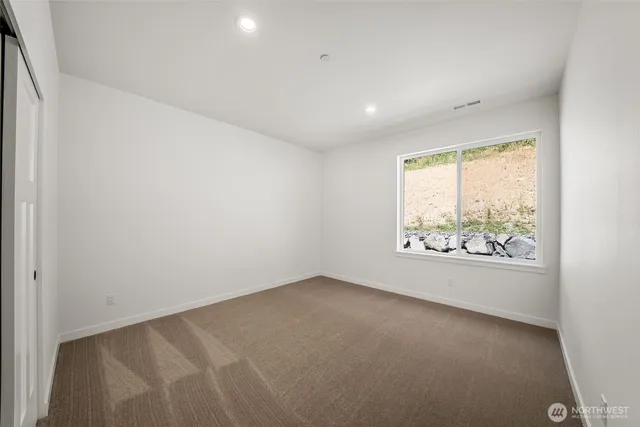 $1,249,000 | 15906 Larson Loss Road, Buckley, WA 98321