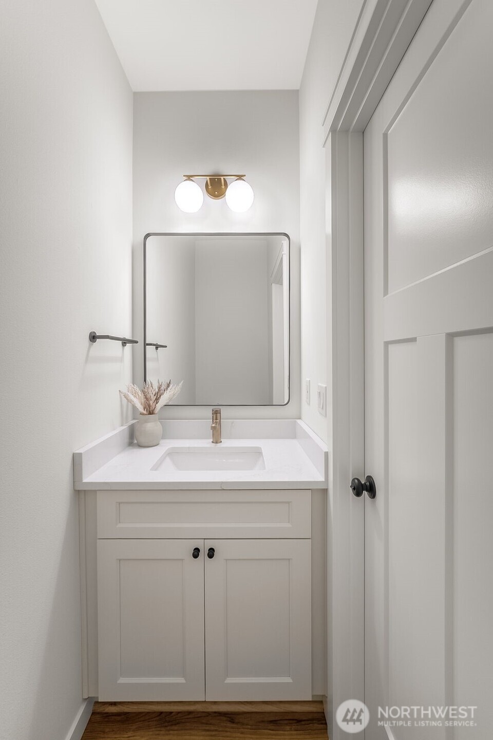 15906 Larson Loss Road Buckley, WA 98321 - Photo 8 of 37