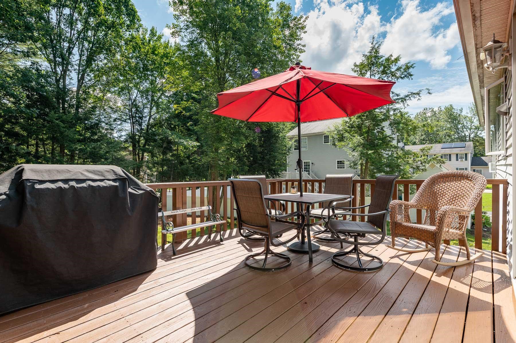35 Davis Boulevard Rochester, NH 03868 - Photo 9 of 28