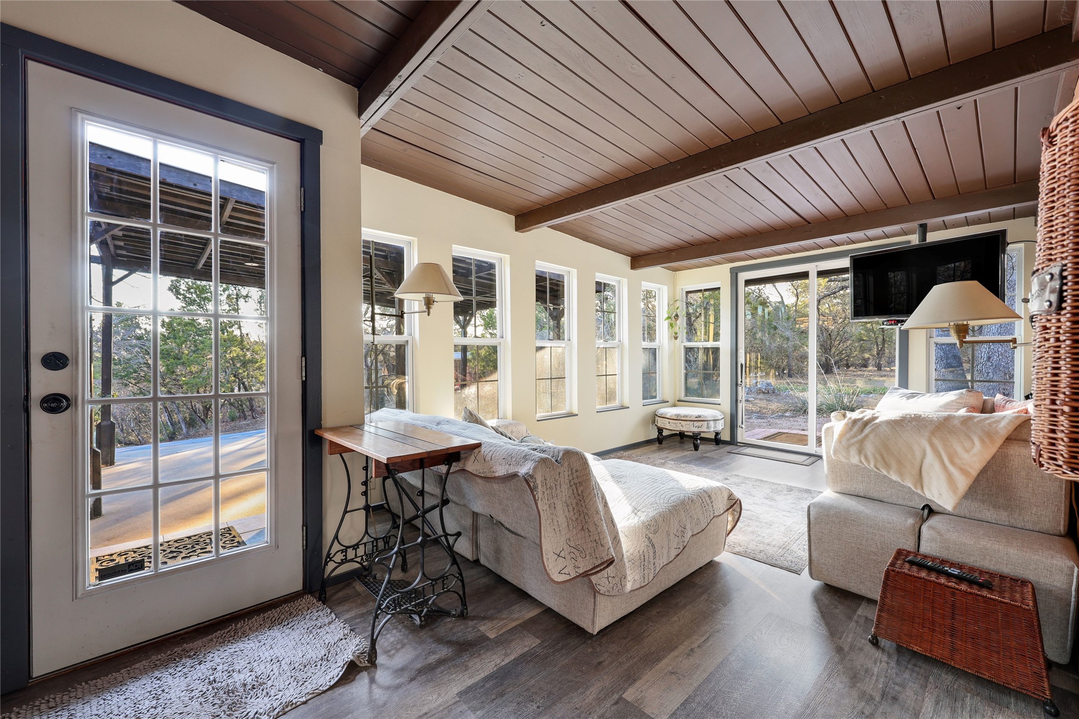 14606 Custer Court Austin, TX 78734 - Photo 14 of 35 Additional Living Space could be used as a 3rd Bedroom!