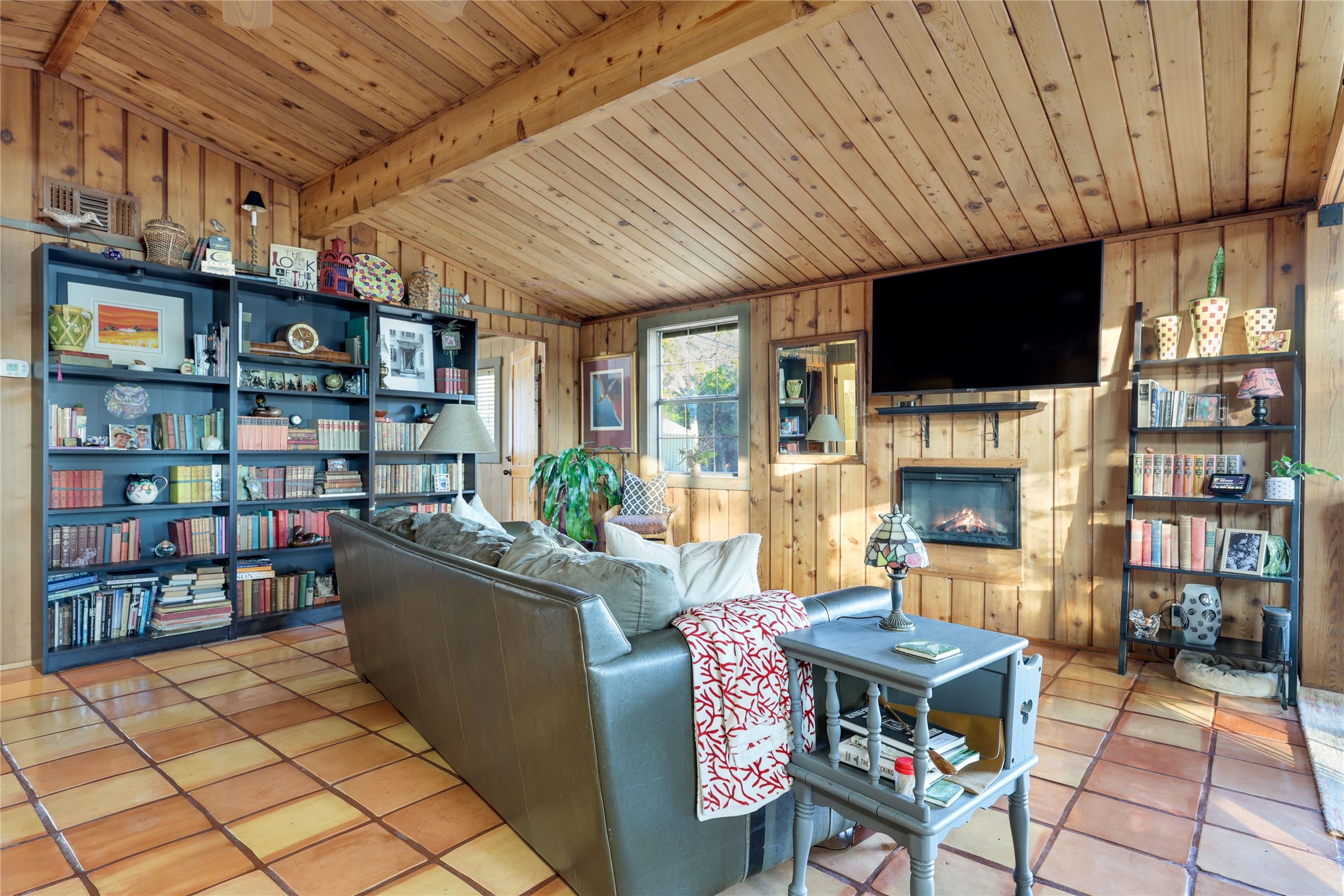 14606 Custer Court Austin, TX 78734 - Photo 8 of 35