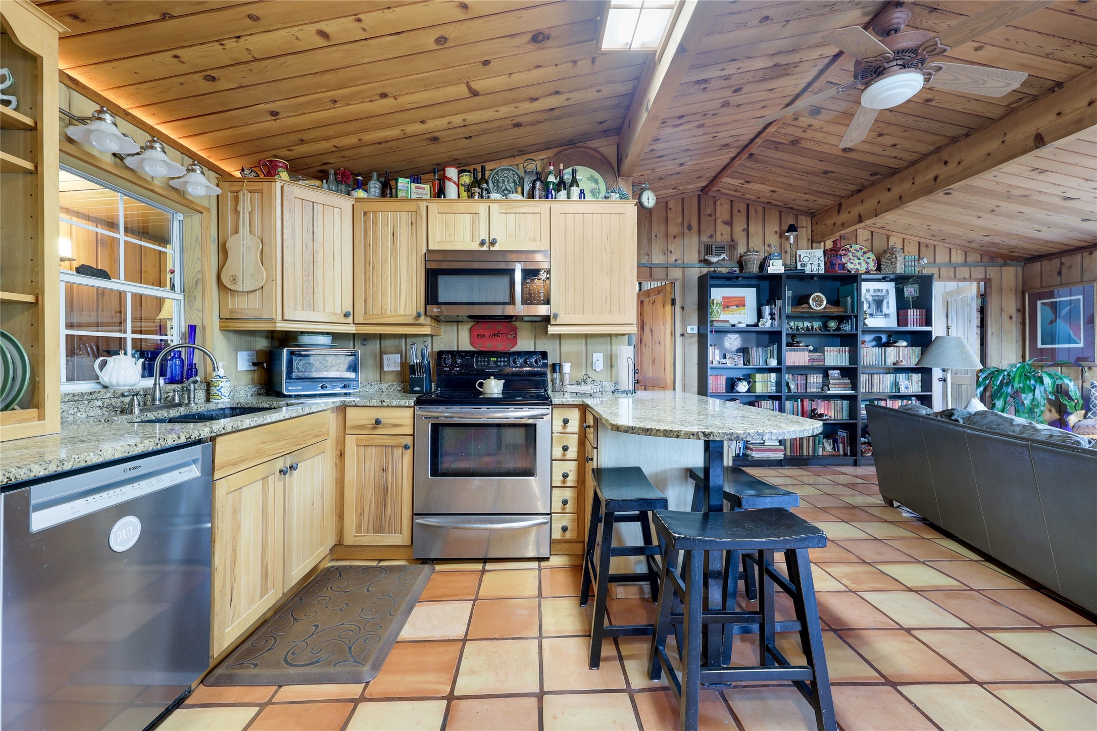 14606 Custer Court Austin, TX 78734 - Photo 10 of 35