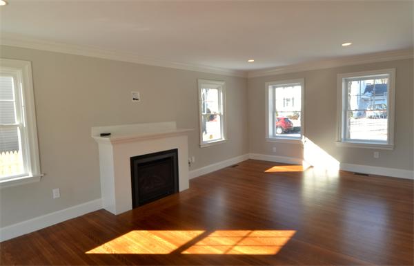 20 Lodge Road Newton, MA 02465 - Photo 4 of 16 Gallery Image 4