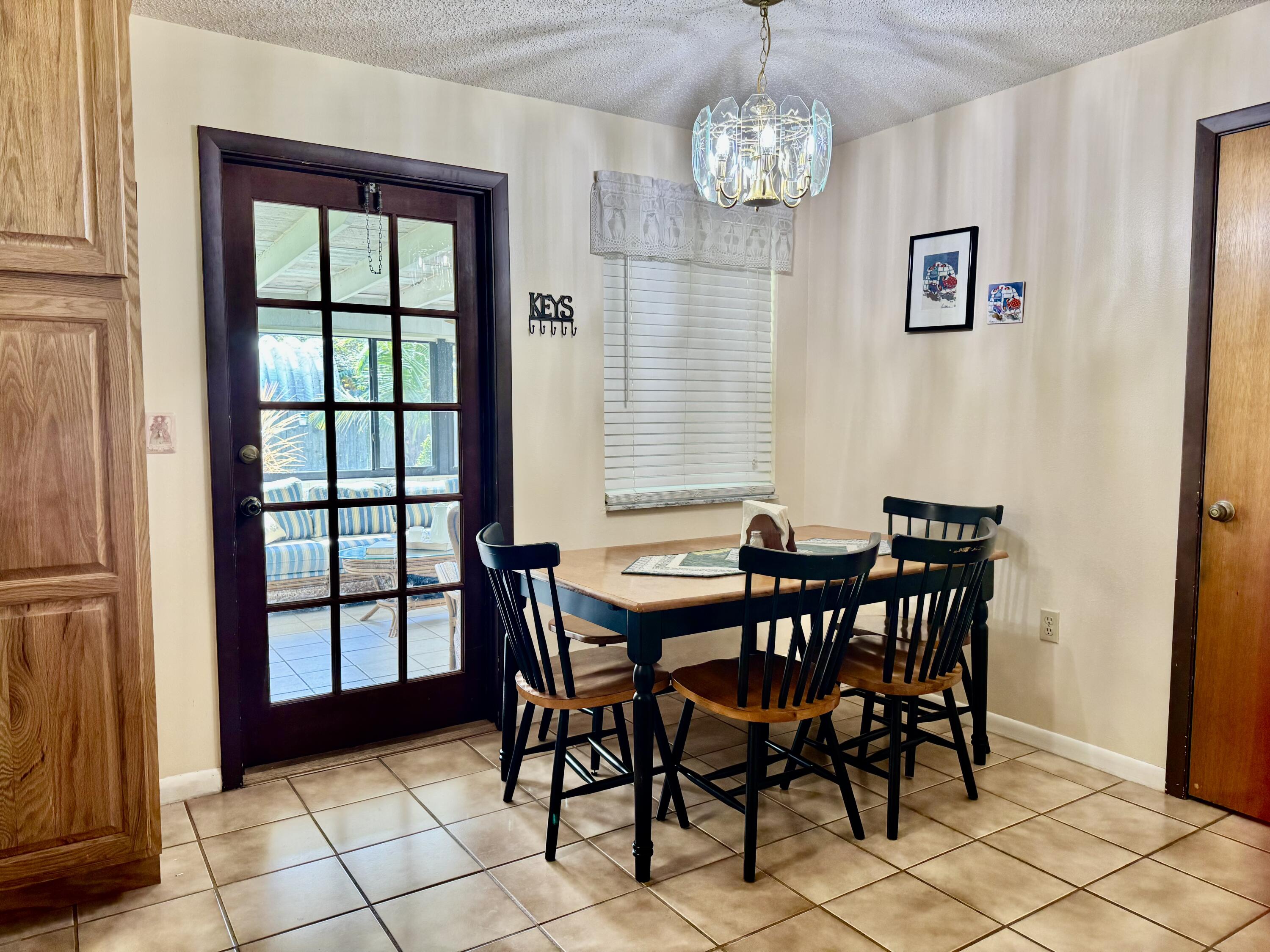 3548 Southwest 16th Street Okeechobee, FL 34974 - Photo 4 of 29 IMG_4134