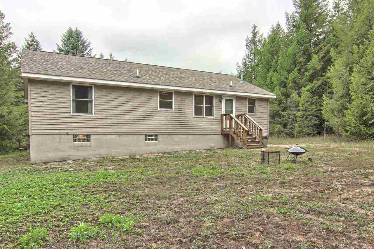 2179 Nugent Road Benzonia, MI 49616 - Photo 4 of 24 1853046-3.JPG