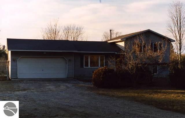 2362 North Reynolds Road Interlochen, MI 49643 - Photo 2 of 2 1672149-1.JPG