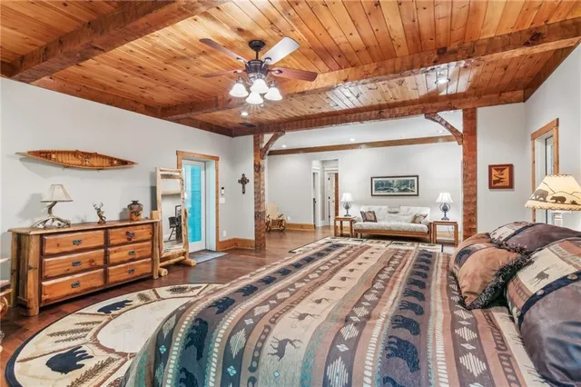 a park view with a outdoor space