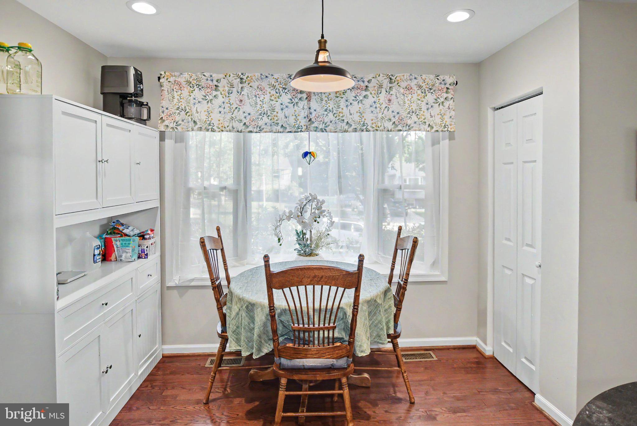 422 Porpoise Lane Riva, MD 21140 - Photo 4 of 50