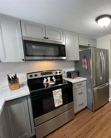 $269,900 | 480 Oak Leaf Trail, East Tawakoni, TX 75472