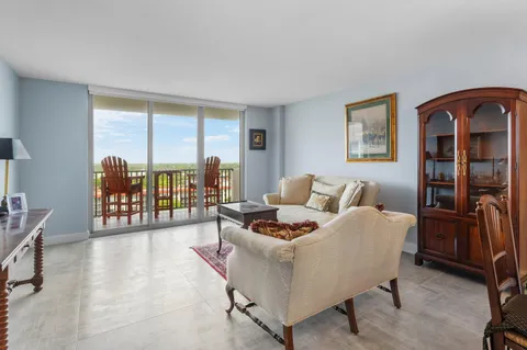 $545,000 | 1150 Hillsboro Mile, Unit 905, Hillsboro Beach, FL 33064