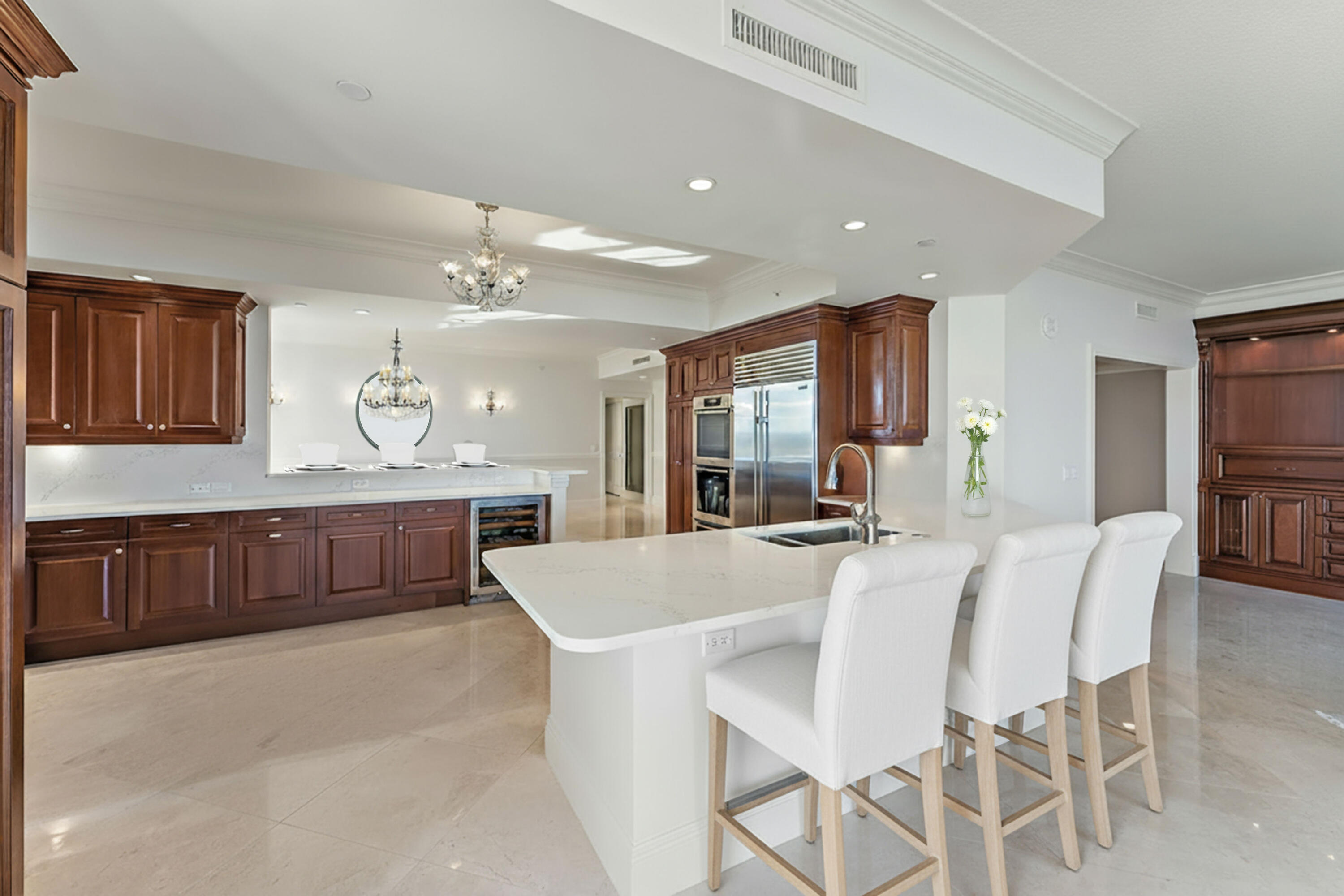 5050 North Ocean Drive, Unit 702 Singer Island, FL 33404 - Photo 5 of 40 Kitchen04-EDIT