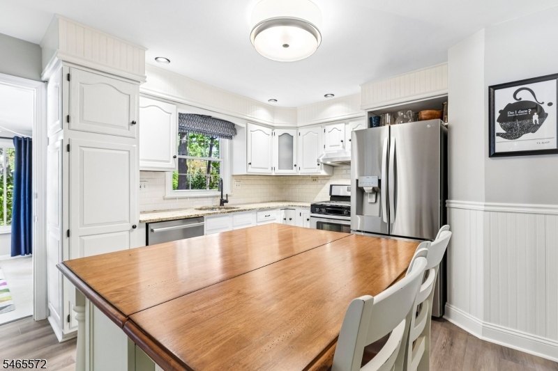 310 Old Grove Road Mountainside, NJ 07092 - Photo 16 of 48 Gallery Image 16