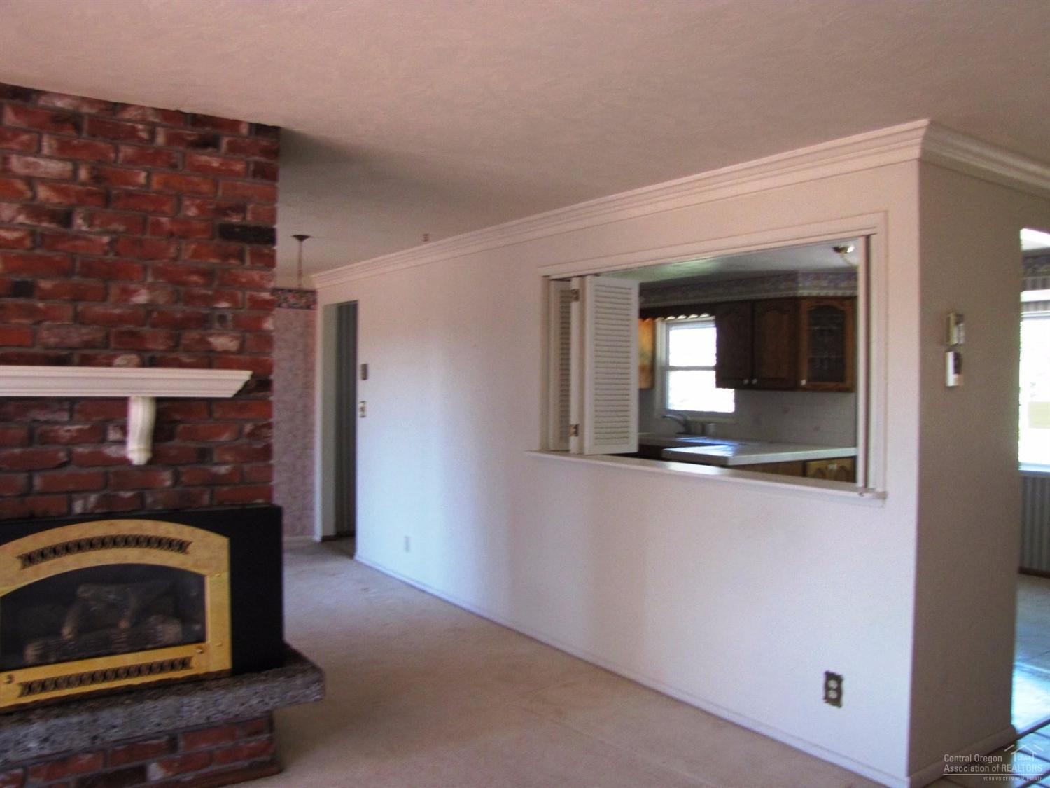 1232 Northwest Rimrock Drive Redmond, OR 97756 - Photo 14 of 24 Additional Photo