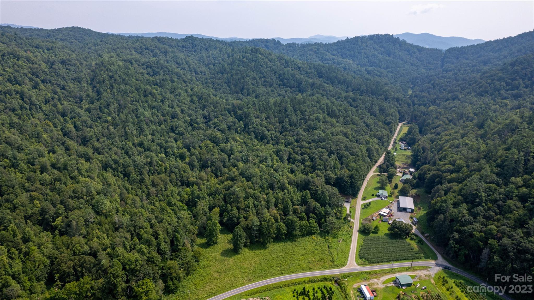 Tbd Tbd Collettsville Road, Unit 19 Lenoir, NC 28645 - Photo 4 of 16 a view of a back yard