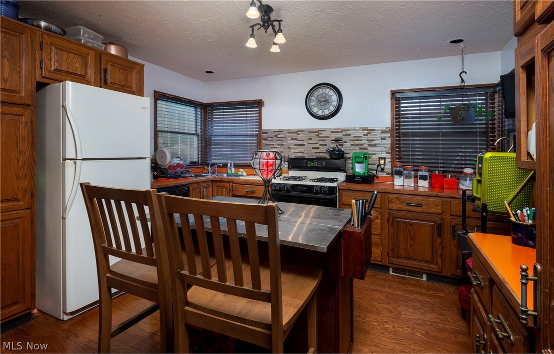 6231 Dunham Road Maple Heights, OH 44137 - Photo 11 of 24