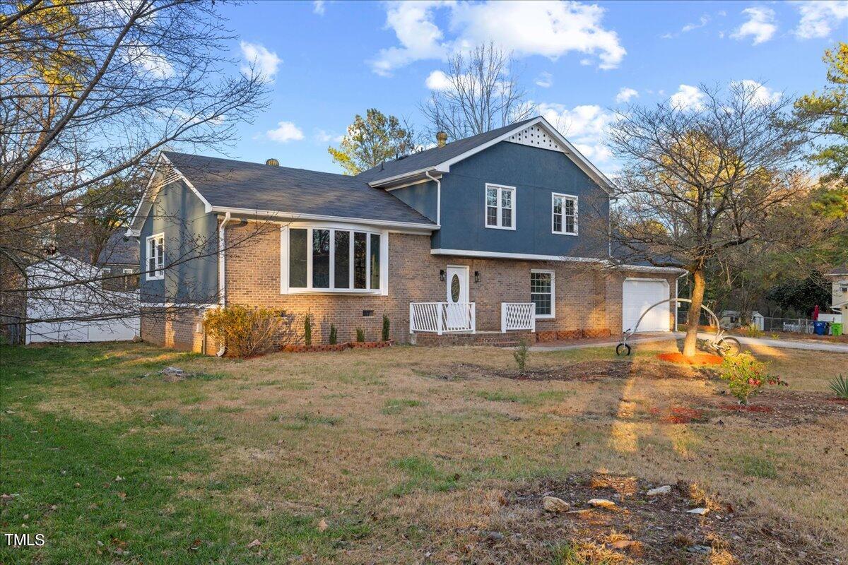 2025 Port Royal Road Raleigh, NC 27609 - Photo 3 of 67 02-2025 Port Royal Rd