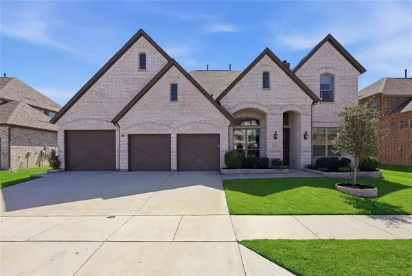 $750,000 | 5820 Hightower Street, Aubrey, TX 76227