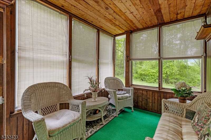 111 East Mountain Road Hillsborough, NJ 08844 - Photo 17 of 25