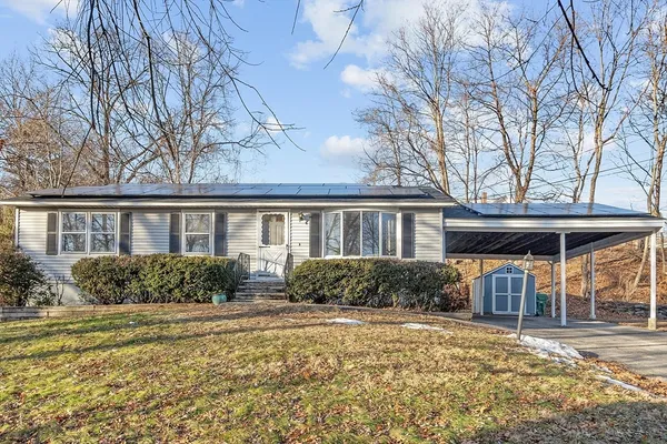 $428,000 | 5 Catherine Street, Clinton, MA 01510