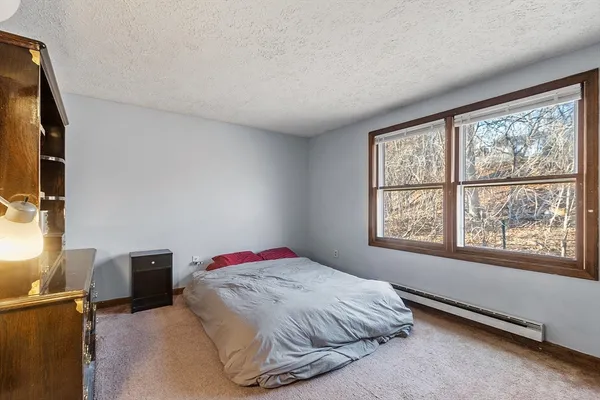 $428,000 | 5 Catherine Street, Clinton, MA 01510