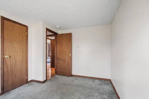 $428,000 | 5 Catherine Street, Clinton, MA 01510