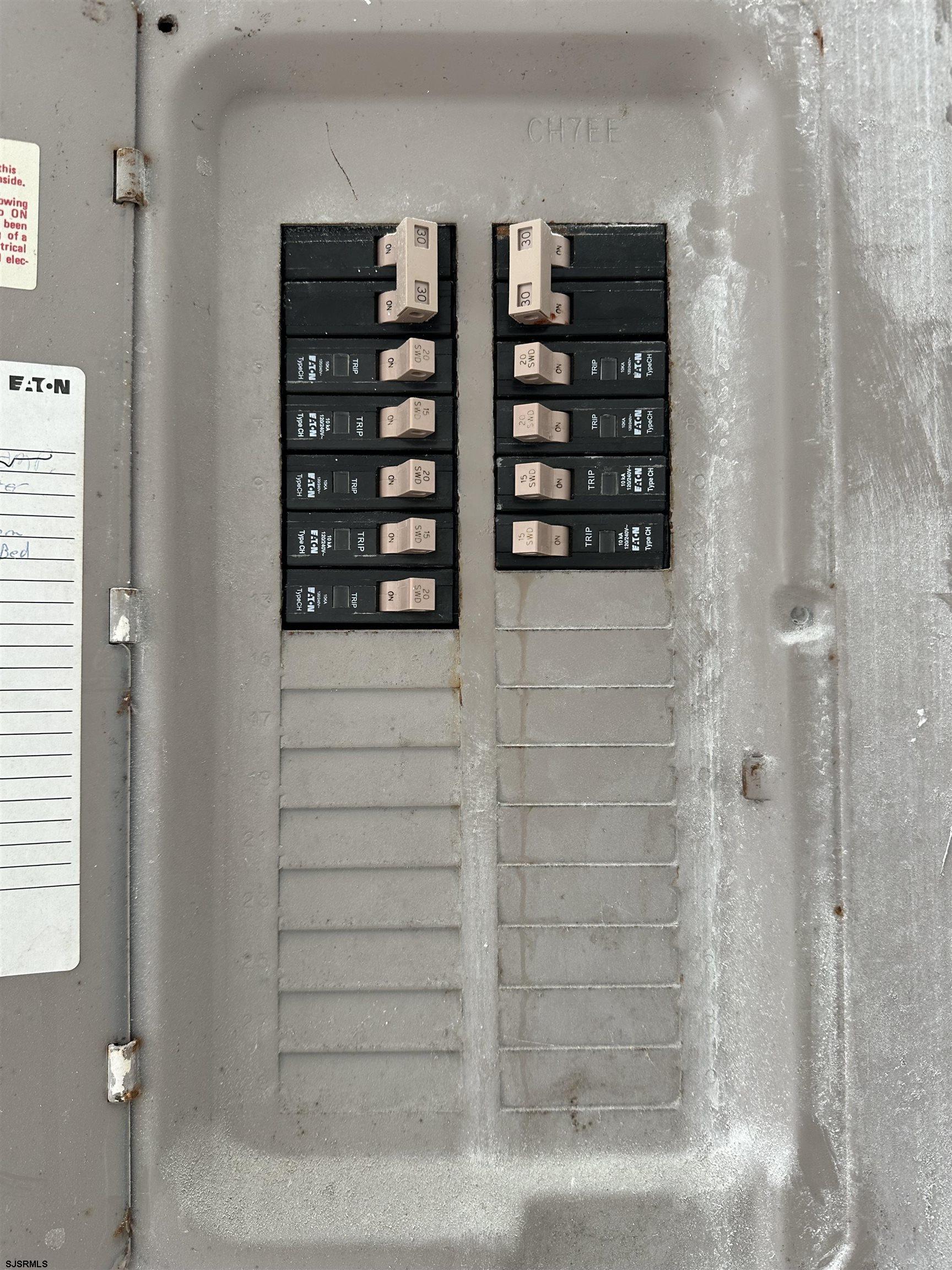 169 40th Street South, Unit 38 Brigantine, NJ 08203 - Photo 72 of 79 a view of walk in closet and window