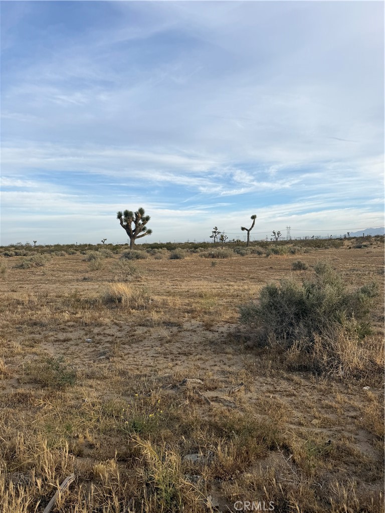 2 Air Expressway Adelanto, CA 92301 - Photo 6 of 10 a view of ocean view with beach