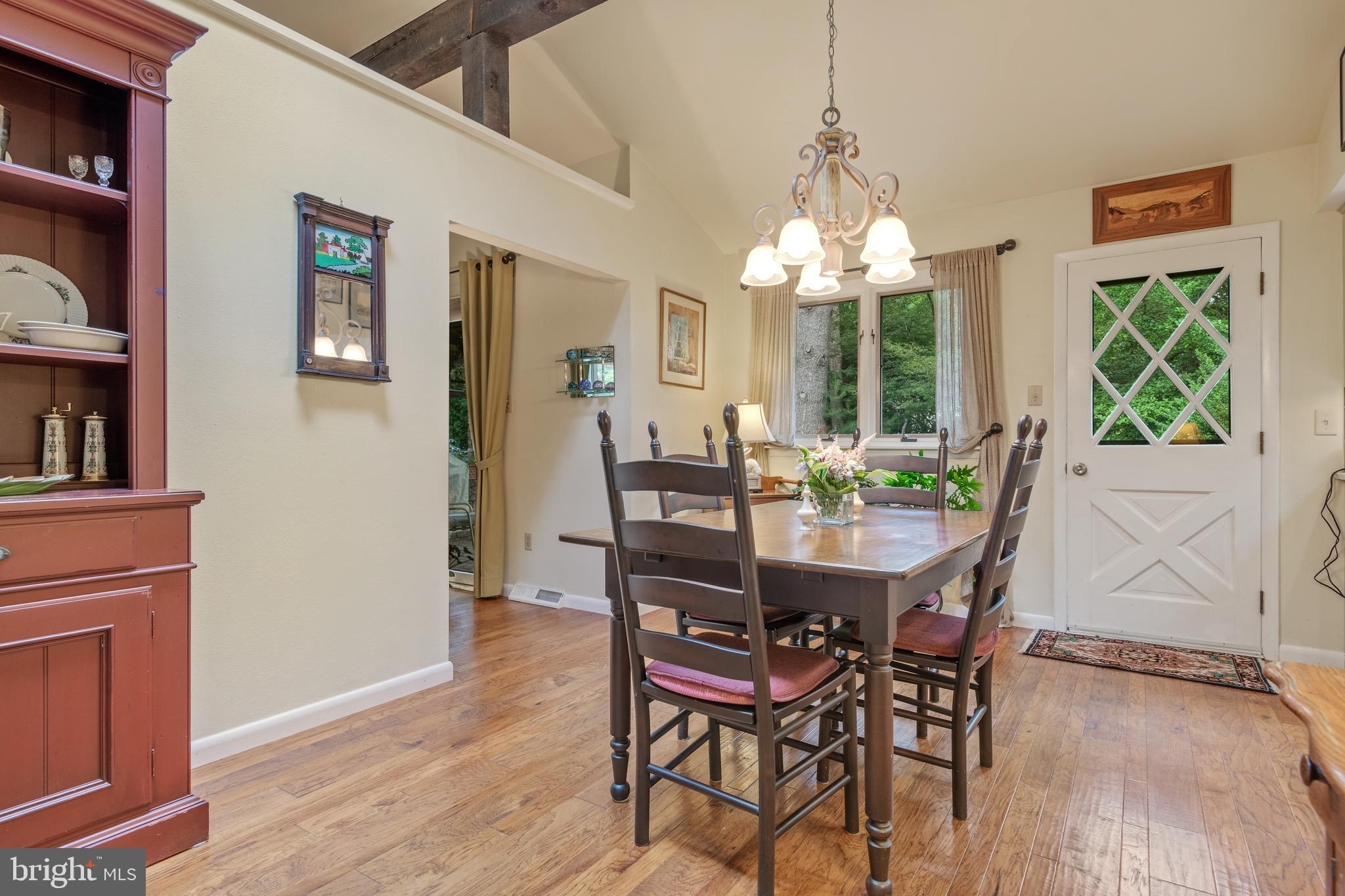 2719 Fiddlers Green Road Lancaster, PA 17601 - Photo 17 of 62 Dining Room