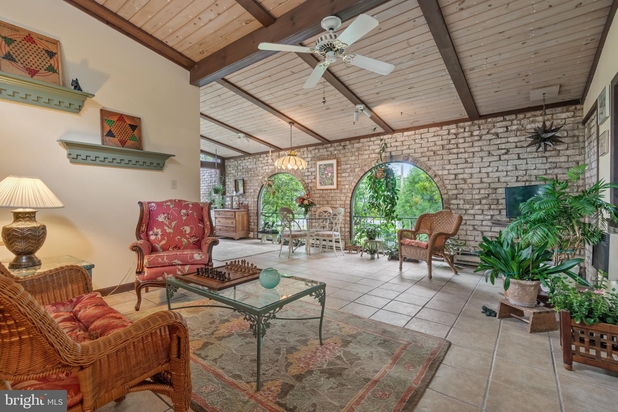 2719 Fiddlers Green Road Lancaster, PA 17601 - Photo 29 of 62 Sunroom