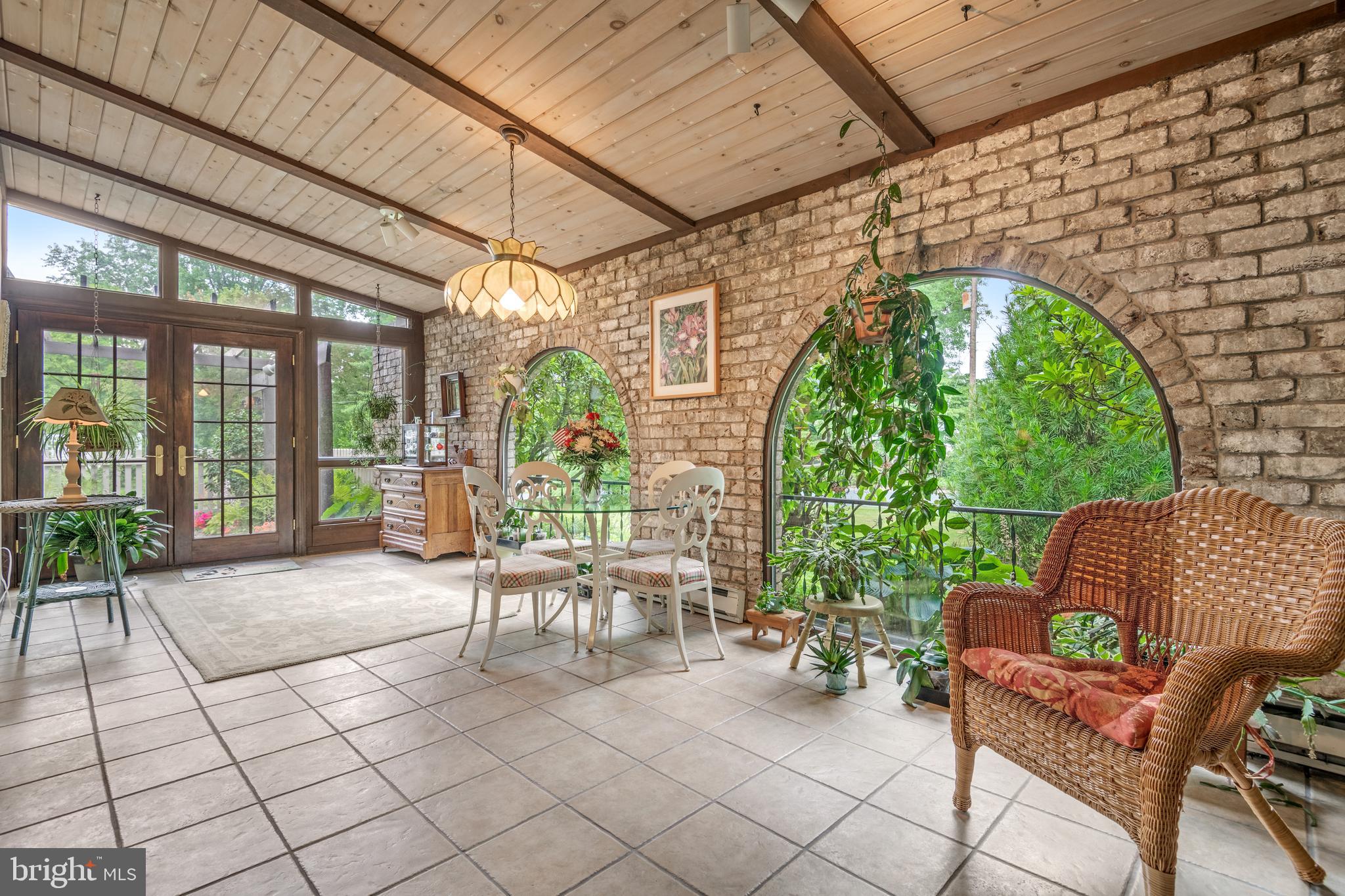 2719 Fiddlers Green Road Lancaster, PA 17601 - Photo 32 of 62 Sunroom