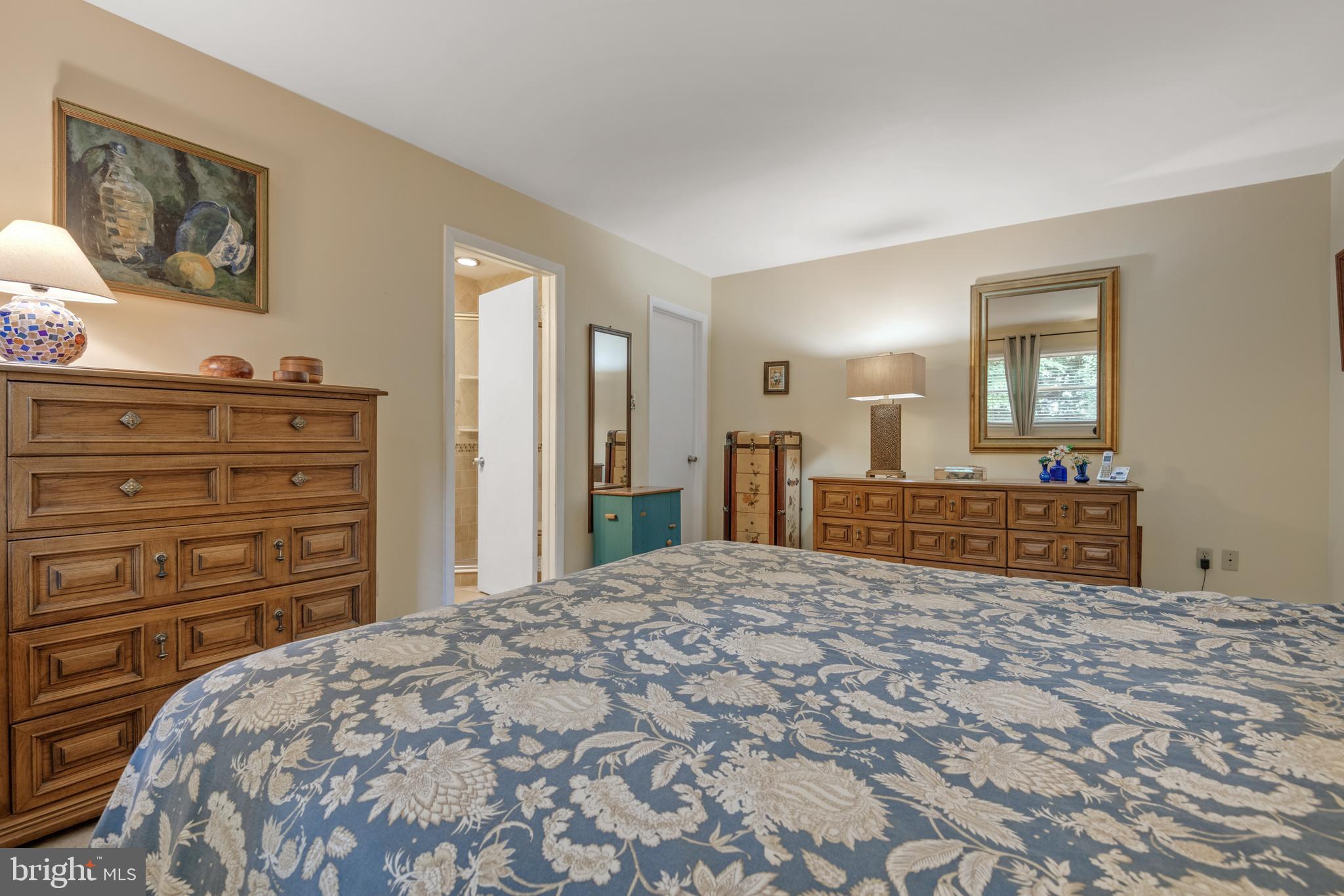 2719 Fiddlers Green Road Lancaster, PA 17601 - Photo 40 of 62 Primary Bedroom