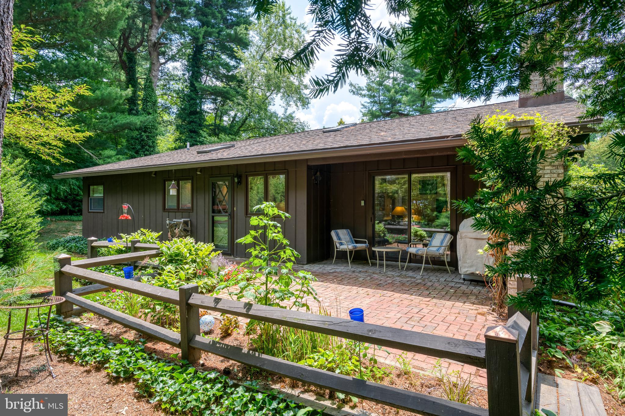 2719 Fiddlers Green Road Lancaster, PA 17601 - Photo 52 of 62 Patio