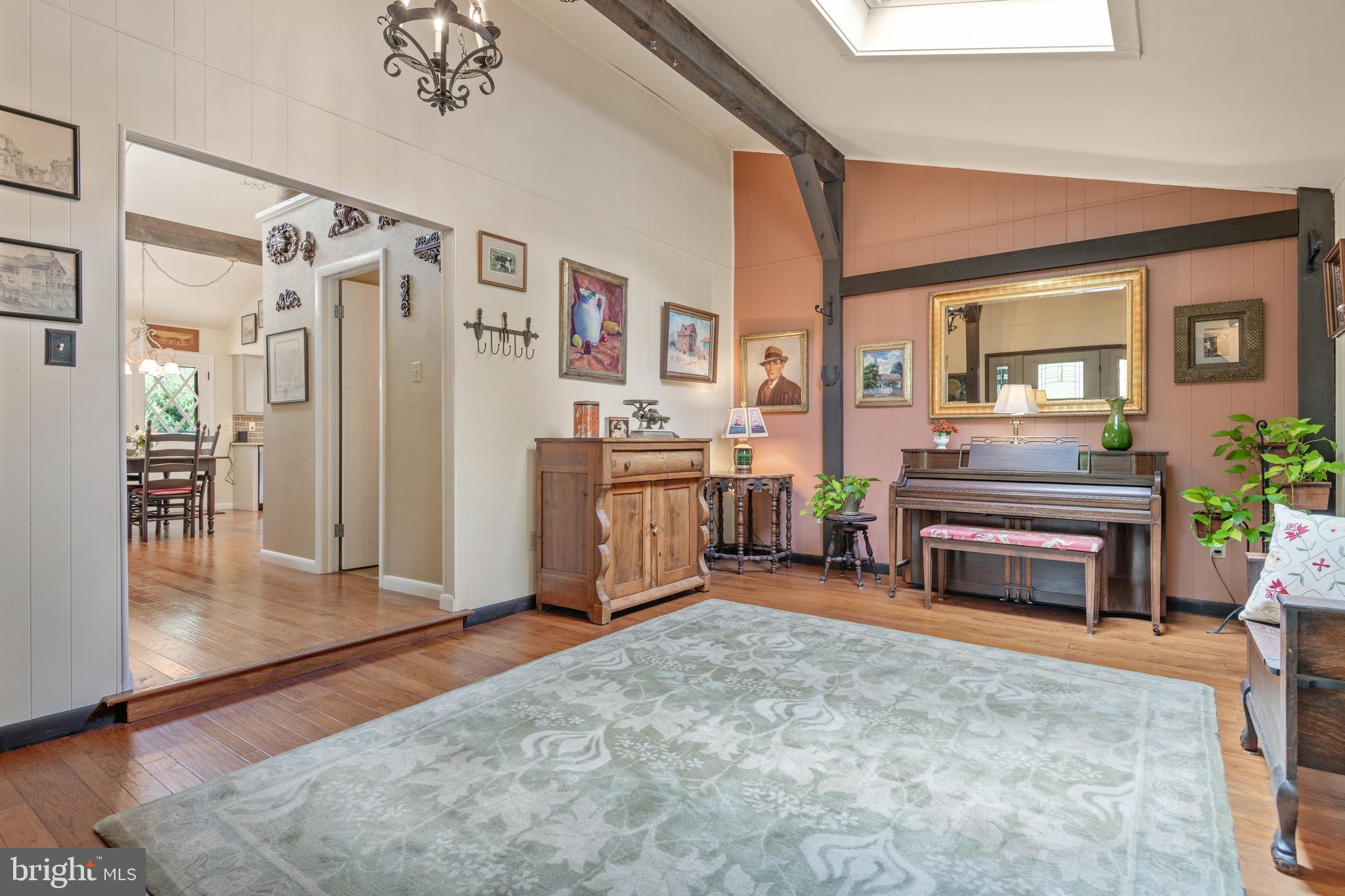 2719 Fiddlers Green Road Lancaster, PA 17601 - Photo 7 of 62 Entry