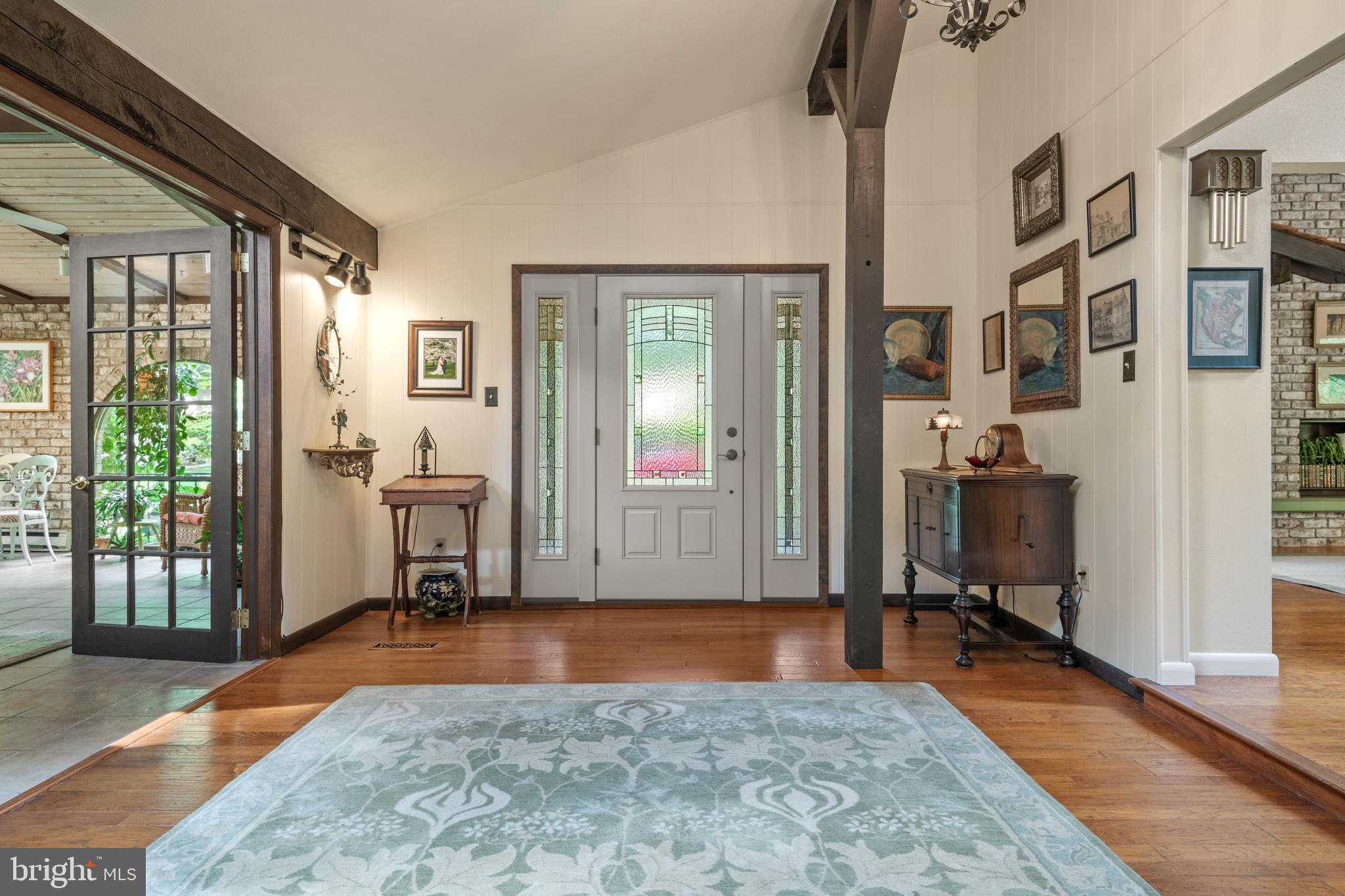 2719 Fiddlers Green Road Lancaster, PA 17601 - Photo 8 of 62 Entry