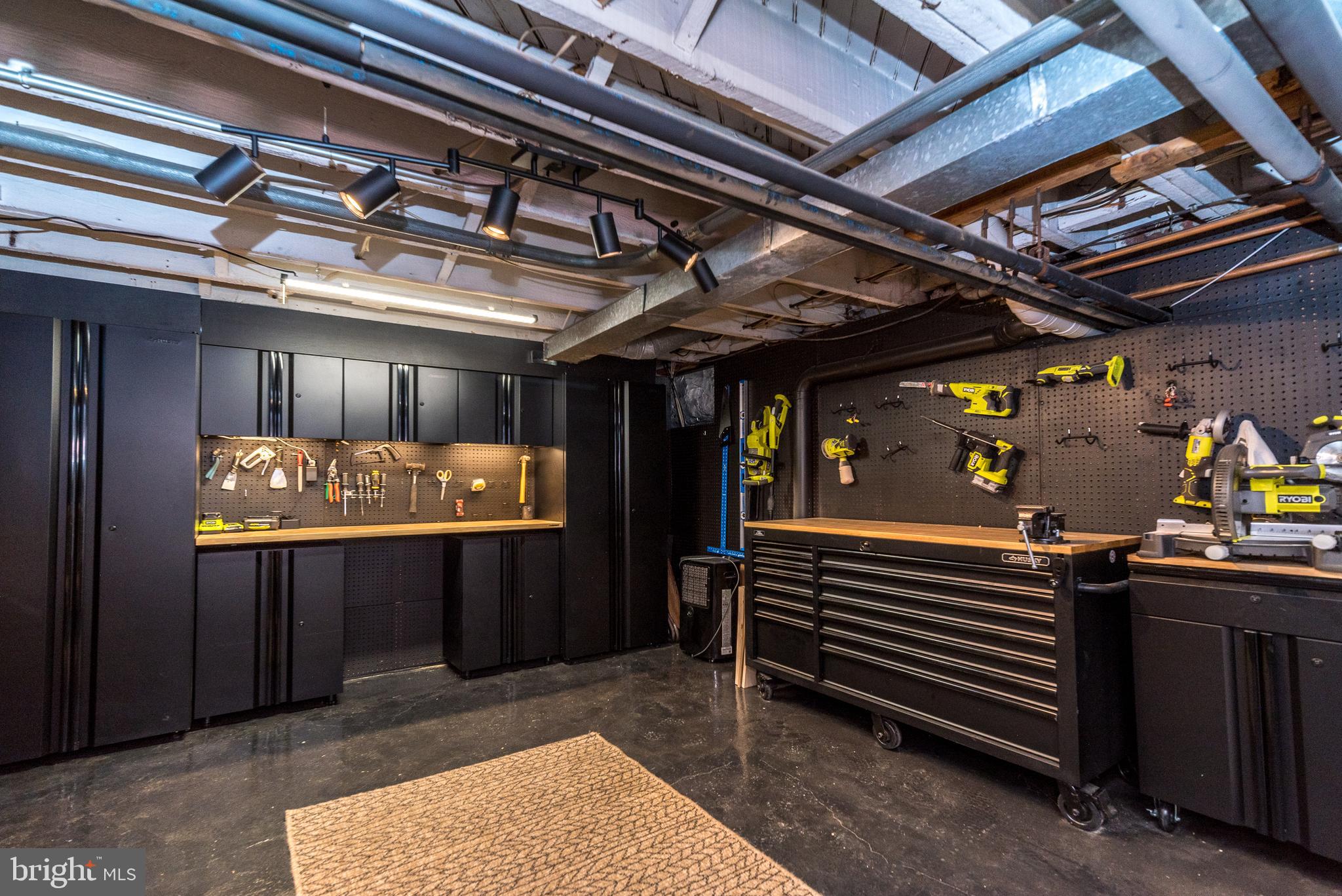 1400 Mill Road Jenkintown, PA 19046 - Photo 58 of 92 Workshop / Epoxy Floor