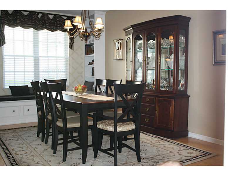8 Intervale Road, Unit 8 Smithfield, RI 02917 - Photo 3 of 12 Dining Room.