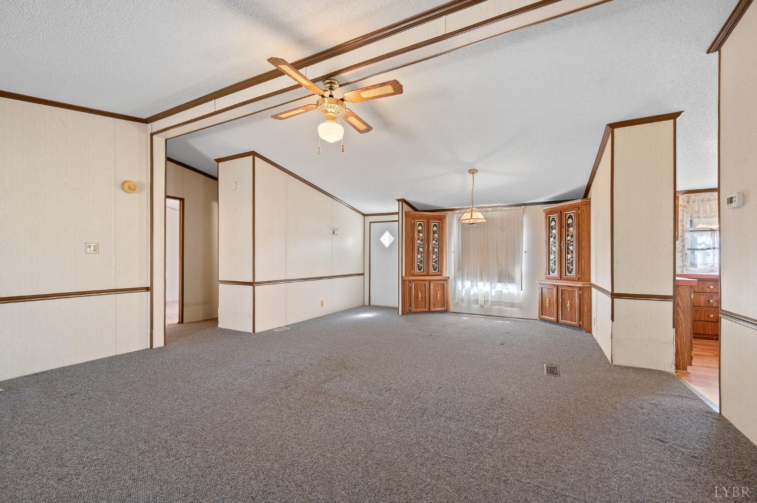 1675 Atkinson Hollow Road Vinton, VA 24179 - Photo 10 of 29